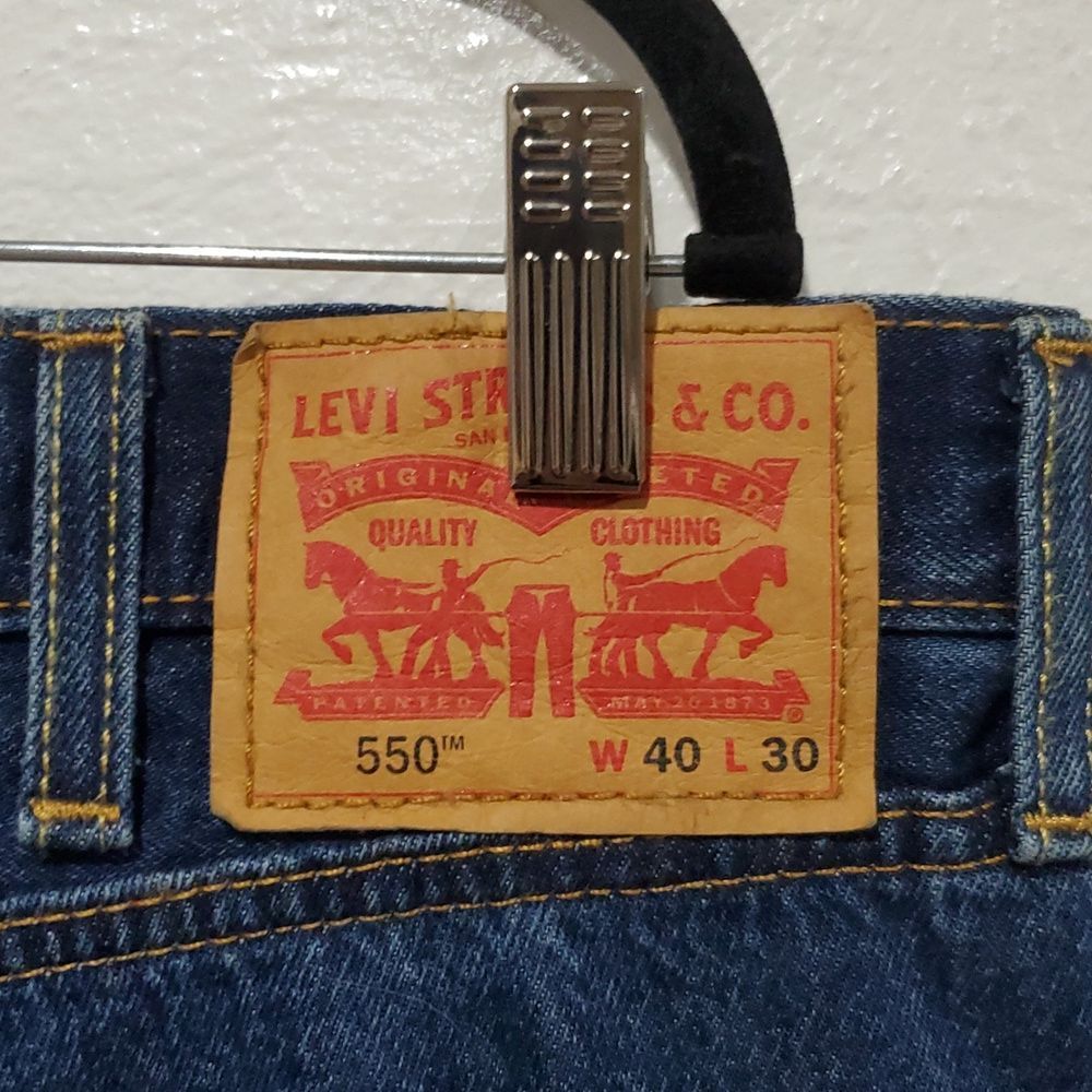 Levi's 550 Relaxed Straight Jeans Classic Fit Size 40x30 - Picture 12 of 13